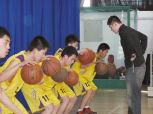 为什么青少年篮球运动员需要注重敏捷性训练_0